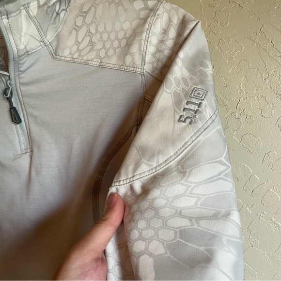5.11 Tactical Womens Kryptek Rapid Half Zip - Picture 8 of 10
